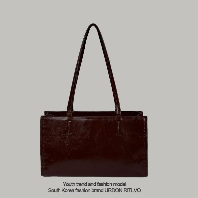 Large capacity tote bag