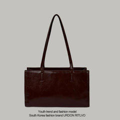 Large capacity tote bag